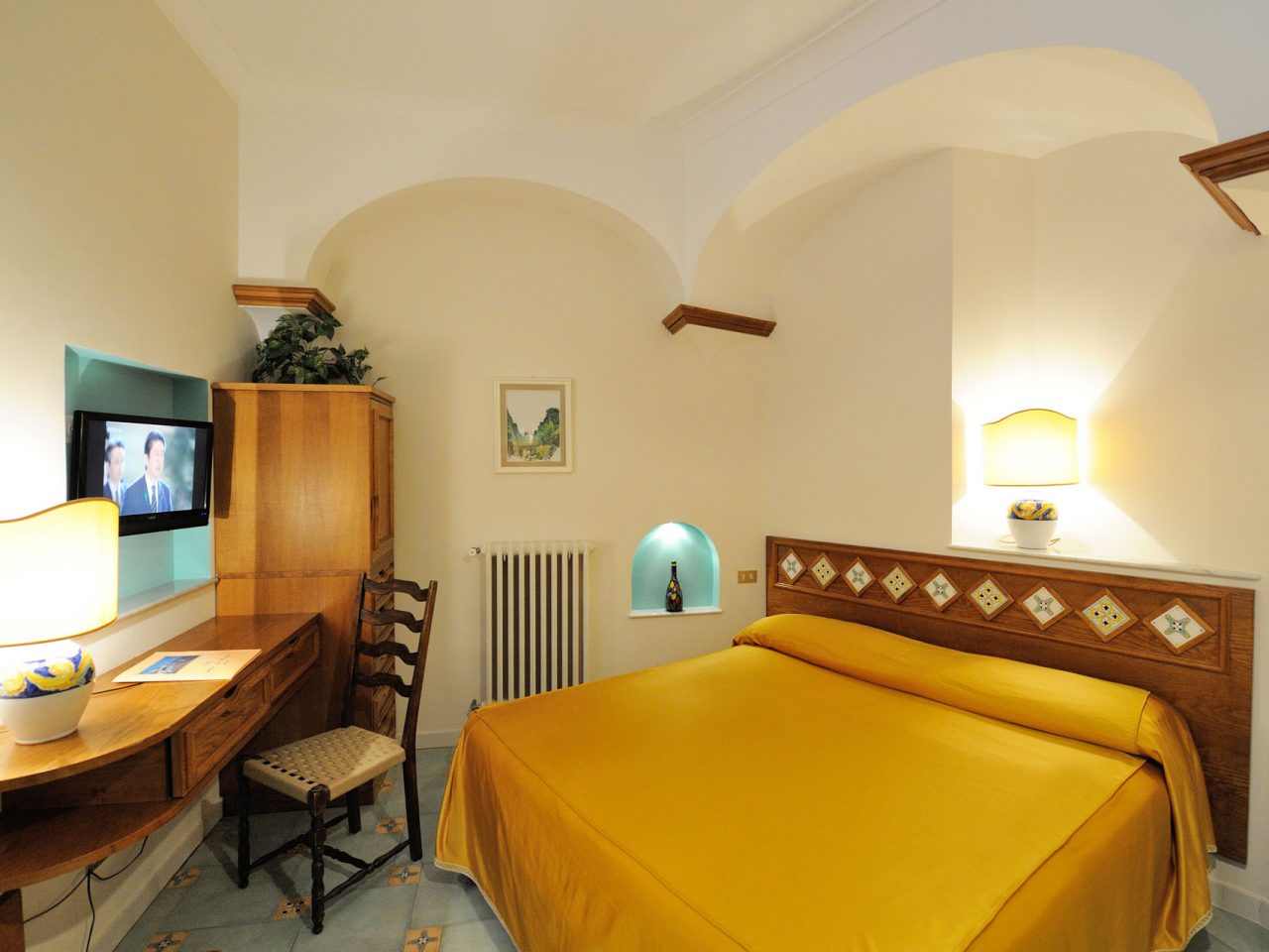 Hotel-Amalfi-La-Bussola-Superior-40-1280x960