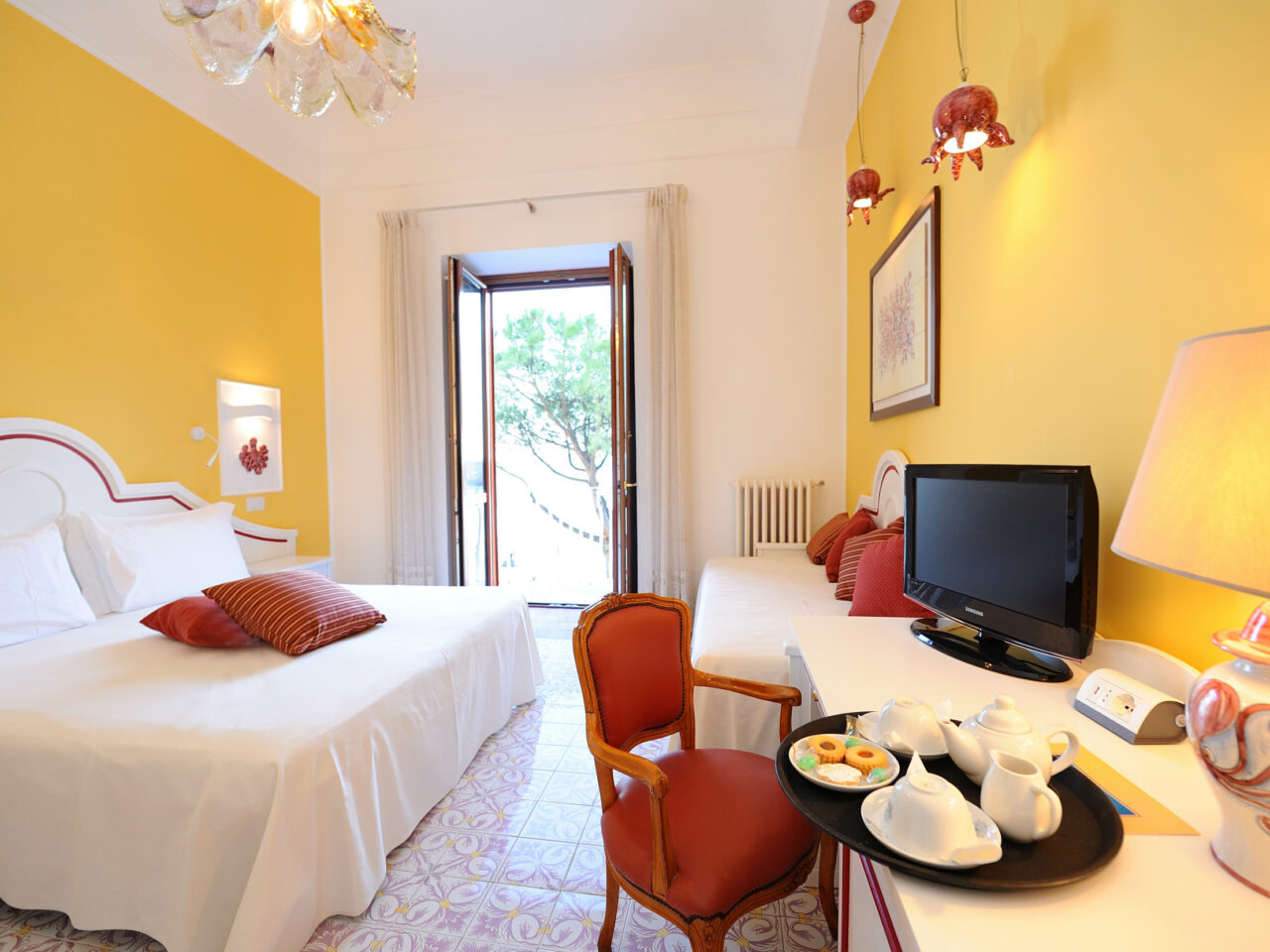 Hotel-Amalfi-La-Bussola-Superior-DSC_8392-1280x960